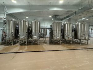 customer stainless cellar tanks